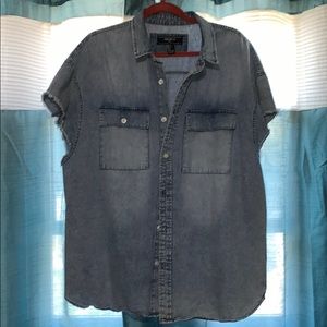 DENIM BUTTON UP CUTOFF
